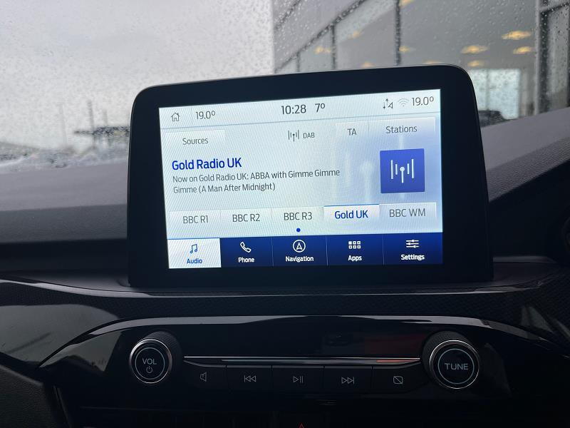 2022 72 Ford Kuga 1.5 Ecoboost 150 St-line X Edition 5dr Petrol Manual In Silver