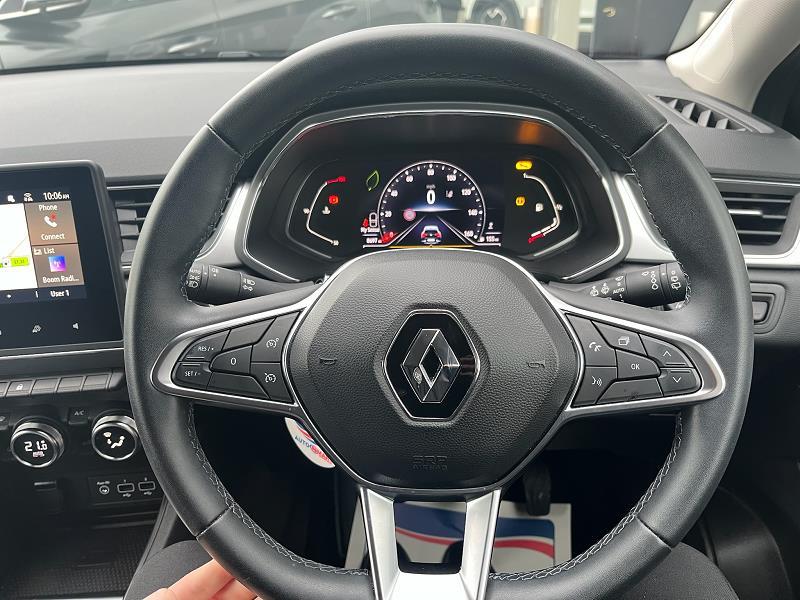 2022 72 Renault Captur 1.3 Tce 140 Se Edition 5dr Petrol Manual In Black