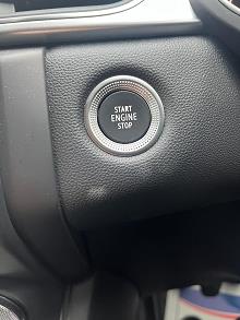 2022 72 Renault Captur 1.3 Tce 140 Se Edition 5dr Petrol Manual In Black