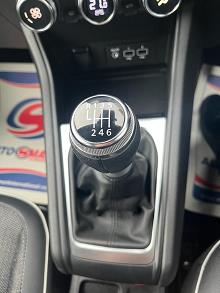 2022 72 Renault Captur 1.3 Tce 140 Se Edition 5dr Petrol Manual In Black