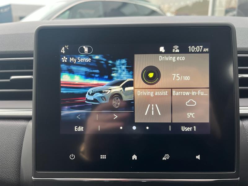 2022 72 Renault Captur 1.3 Tce 140 Se Edition 5dr Petrol Manual In Black