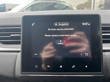 2022 72 Renault Captur 1.3 Tce 140 Se Edition 5dr Petrol Manual In Black