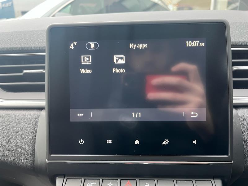 2022 72 Renault Captur 1.3 Tce 140 Se Edition 5dr Petrol Manual In Black