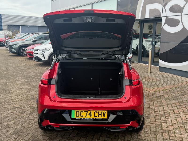 2024 74 Renault Megane E-tech Ev60 160kw Techno Comfort Range 60kwh 5dr Auto Electric Automatic In Red/black