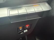 2024 74 Renault Megane E-tech Ev60 160kw Techno Comfort Range 60kwh 5dr Auto Electric Automatic In Red/black