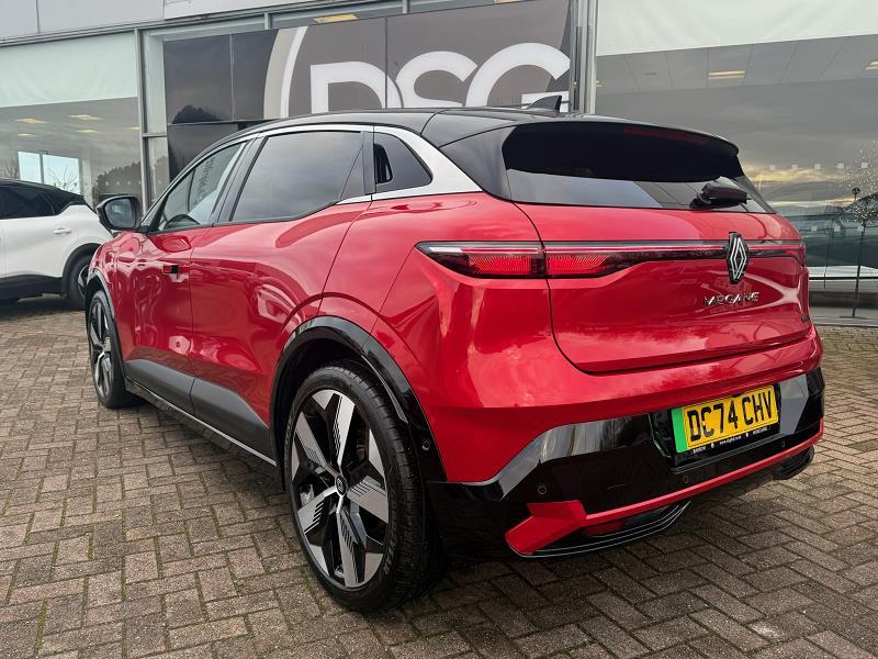 2024 74 Renault Megane E-tech Ev60 160kw Techno Comfort Range 60kwh 5dr Auto Electric Automatic In Red/black