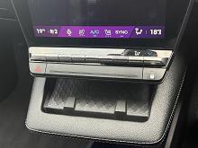 2024 74 Renault Megane E-tech Ev60 160kw Techno Comfort Range 60kwh 5dr Auto Electric Automatic In Red/black