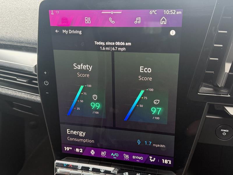 2024 74 Renault Megane E-tech Ev60 160kw Techno Comfort Range 60kwh 5dr Auto Electric Automatic In Red/black