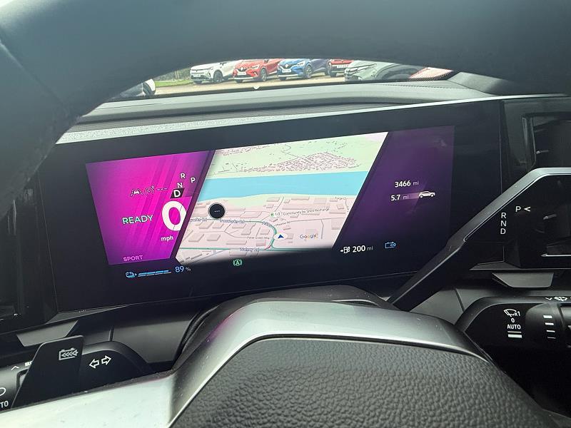 2024 74 Renault Megane E-tech Ev60 160kw Techno Comfort Range 60kwh 5dr Auto Electric Automatic In Red/black