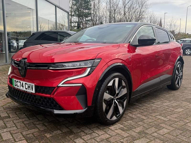 2024 74 Renault Megane E-tech Ev60 160kw Techno Comfort Range 60kwh 5dr Auto Electric Automatic In Red/black