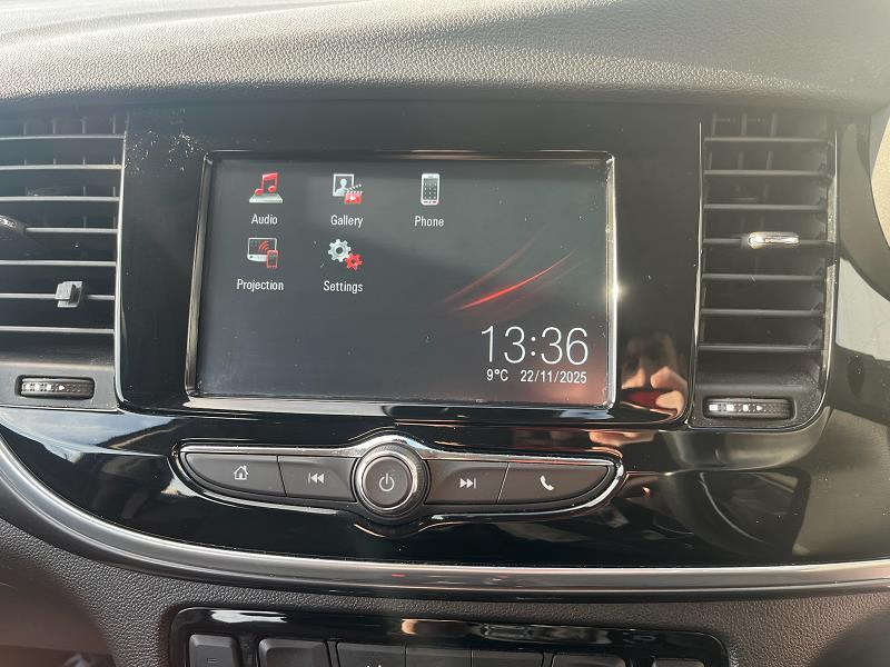 2018 68 Vauxhall Mokka X 1.4t Ecotec Active 5dr Petrol Manual In Silver