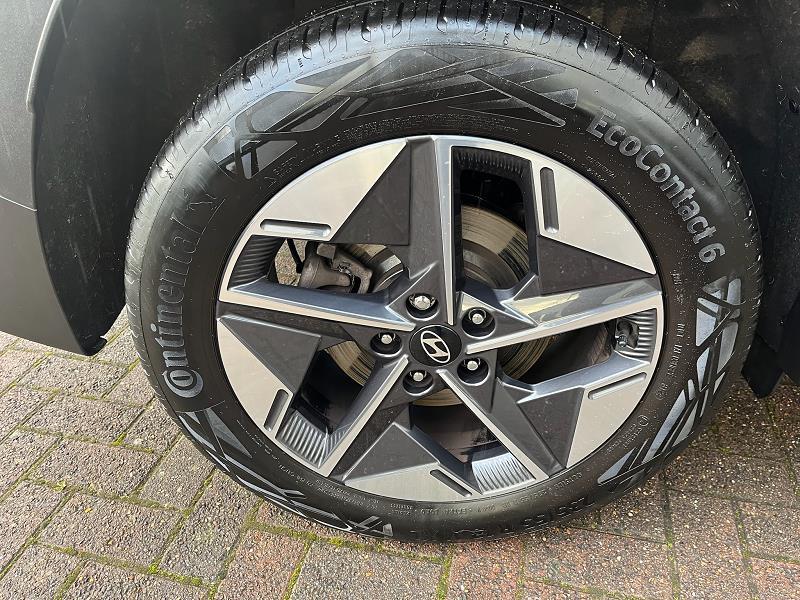 2024 74 Hyundai Tucson 1.6t Premium 5dr Petrol Manual In Grey