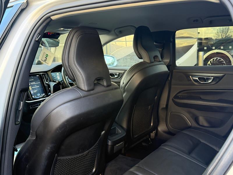 2018 68 Volvo V60 2.0 D4 [190] Inscription Pro 5dr Auto Diesel Automatic In Silver
