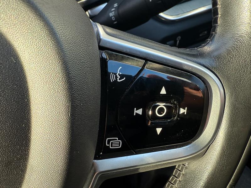 2018 68 Volvo V60 2.0 D4 [190] Inscription Pro 5dr Auto Diesel Automatic In Silver