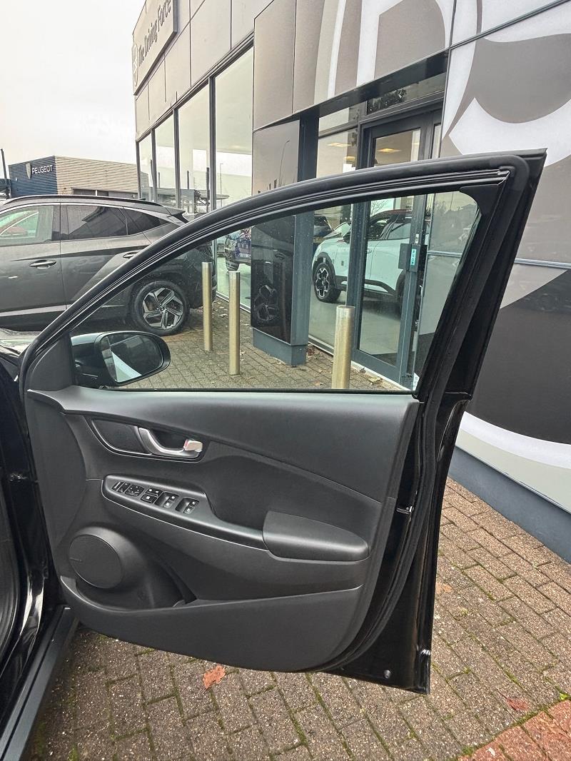 2022 22 Hyundai Kona 150kw Premium 64kwh 5dr Auto Electric Automatic In Black