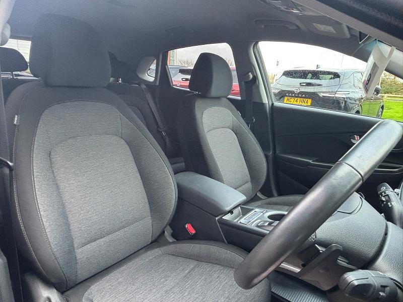 2022 22 Hyundai Kona 150kw Premium 64kwh 5dr Auto Electric Automatic In Black