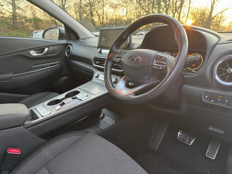 2022 22 Hyundai Kona 150kw Premium 64kwh 5dr Auto Electric Automatic In Grey