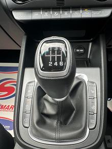 2022 22 Hyundai Kona 1.0 Tgdi 48v Mhev Premium 5dr Hybrid Electric Manual In White