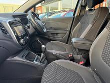 2018 18 Renault Captur 0.9 Tce 90 Dynamique S Nav 5dr Petrol Manual In Diamond Black