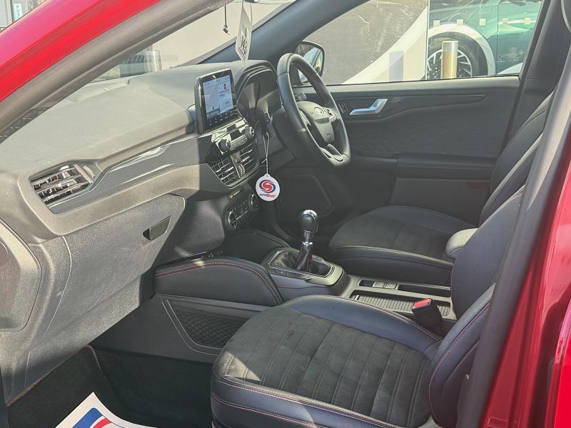 2021 21 Ford Kuga 2.0 Ecoblue Mhev St-line X Edition 5dr Diesel Manual In Red