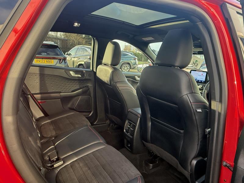 2021 21 Ford Kuga 2.0 Ecoblue Mhev St-line X Edition 5dr Diesel Manual In Red