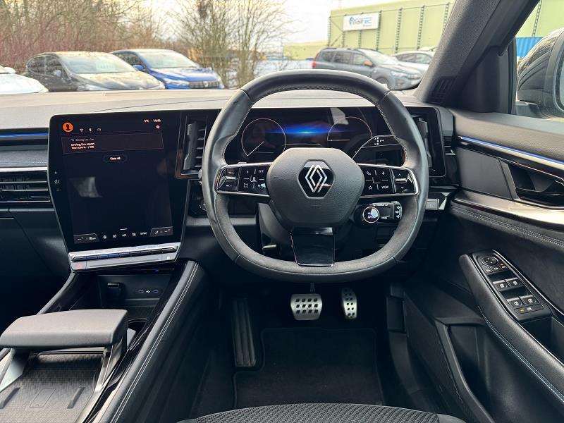 2023 23 Renault Austral E-tech Fhev Techno Esprit Alpine 5dr Auto Hybrid Petrol Automatic In Mateshdwgry+blk
