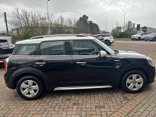 2017 17 Mini Countryman 1.5 Cooper 5dr Petrol Manual In Black