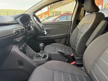 2022 72 Dacia Sandero Stepway 1.0 Tce Essential 5dr Petrol Manual In Glacier White