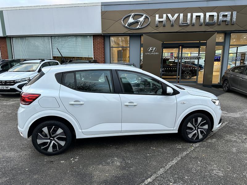2024 74 Dacia Sandero 1.0 Tce Expression 5dr Petrol Manual In Glacier White