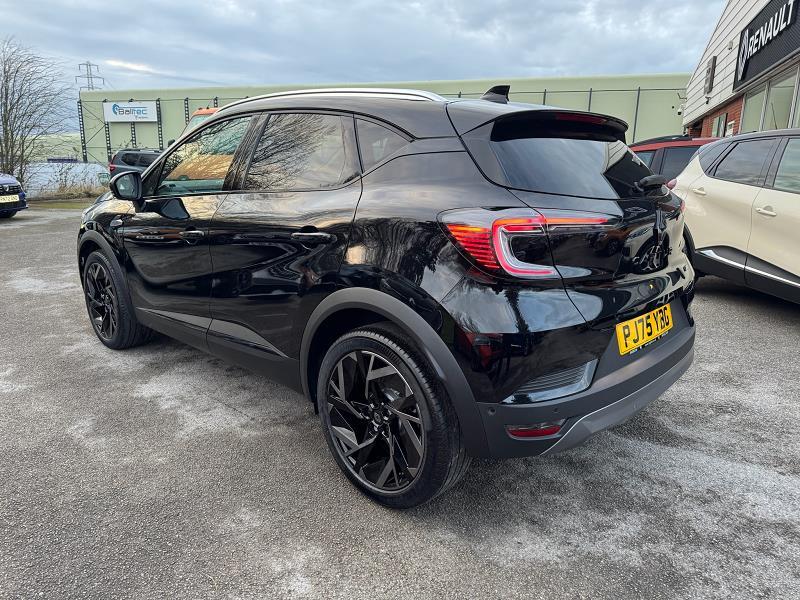 2025 75 Renault Captur 1.8 E-tech Full Hybrid 160 Esprit Alpine 5dr Auto Hybrid Petrol Automatic In Diamond Black