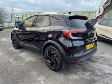 2025 75 Renault Captur 1.8 E-tech Full Hybrid 160 Esprit Alpine 5dr Auto Hybrid Petrol Automatic In Diamond Black