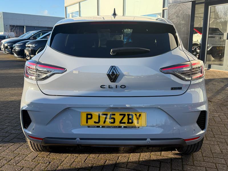 2025 75 Renault Clio 1.6 E-tech Full Hybrid 145 Esprit Alpine 5dr Auto Hybrid Petrol Automatic In Ceramic Grey