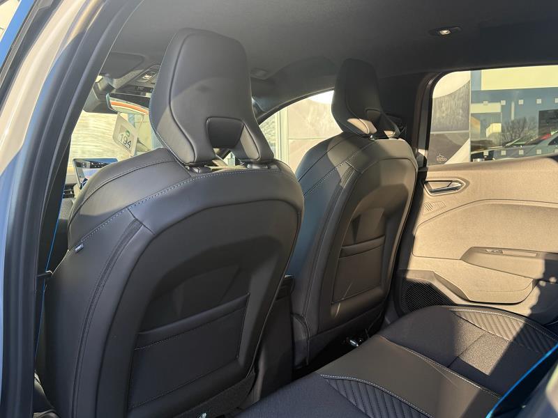 2025 75 Renault Clio 1.6 E-tech Full Hybrid 145 Esprit Alpine 5dr Auto Hybrid Petrol Automatic In Ceramic Grey