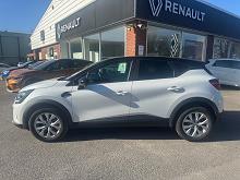 2022 22 Renault Captur 1.3 Tce 140 Iconic Edition 5dr Petrol Manual In Arctic White