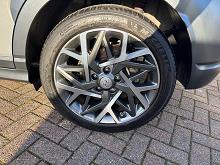 2022 22 Hyundai Kona 1.6 Gdi Hybrid Premium 5dr Dct Hybrid Petrol Automatic In Galatic Grey