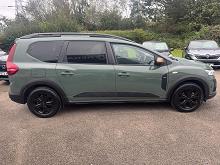 2025 25 Dacia Jogger 1.6 Hev Extreme 5dr Auto Hybrid Petrol Automatic In Dusty Khaki