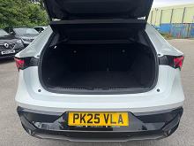 2025 25 Renault Rafale E-tech Phev Atelier Alpine Awd 5dr Auto Plug In Hybrid Petrol Automatic In Pearl White / Black Roof