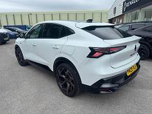 2025 25 Renault Rafale E-tech Phev Atelier Alpine Awd 5dr Auto Plug In Hybrid Petrol Automatic In Pearl White / Black Roof