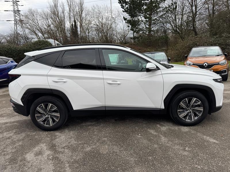 2021 71 Hyundai Tucson 1.6 T-gdi 150ps Se Connect Petrol Manual In Polar White