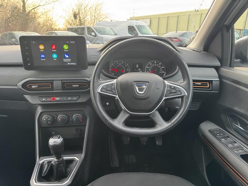 2021 71 Dacia Sandero Stepway 1.0 Tce Comfort 5dr Petrol Manual In Glacier White