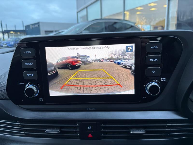 2021 71 Hyundai Bayon 1.0 Tgdi 48v Mhev Se Connect 5dr Bi-fuel Manual In Polar White