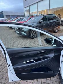 2021 71 Hyundai Bayon 1.0 Tgdi 48v Mhev Se Connect 5dr Bi-fuel Manual In Polar White