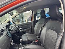 2022 72 Dacia Duster 1.0 Tce 90 Extreme Se 5dr Petrol Manual In Arizona