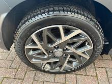 2022 72 Hyundai Kona 1.6 Gdi Hybrid Ultimate 5dr Dct Hybrid Petrol Automatic In Surfy Blue