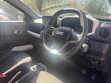 2024 74 Dacia Spring 27kwh Extreme 65 48kw 5dr Auto  Automatic In Brick Red