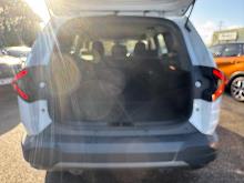 2025 75 Dacia Bigster 1.8 Hybrid 155 Expression 5dr Auto Hybrid Petrol Automatic In Glacier White