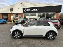 2025 75 Renault 5 90kw Techno Urban Range 40kwh 5dr Auto Electric Automatic In Arctic White / Black Roof