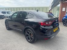 2022 22 Renault Arkana 1.6 E-tech Hybrid 145 R.s. Line 5dr Auto Hybrid Petrol Automatic In Metallic Black