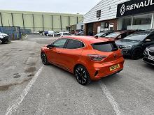 2024 24 Renault Clio 1.6 E-tech Full Hybrid 145 Techno 5dr Auto Hybrid Petrol Automatic In Valencia Orange