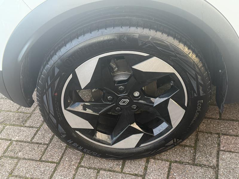 2025 25 Renault Captur 1.0 Tce 90 Techno 5dr Petrol Manual In Arct Wht+dmd Rf